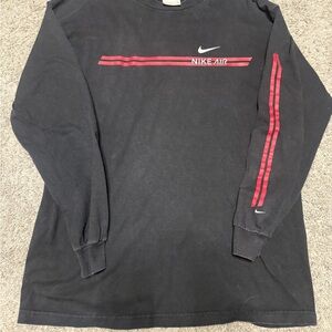 Nike Air Men's Black and Red Long Sleeve Tee Y2K early 2000s